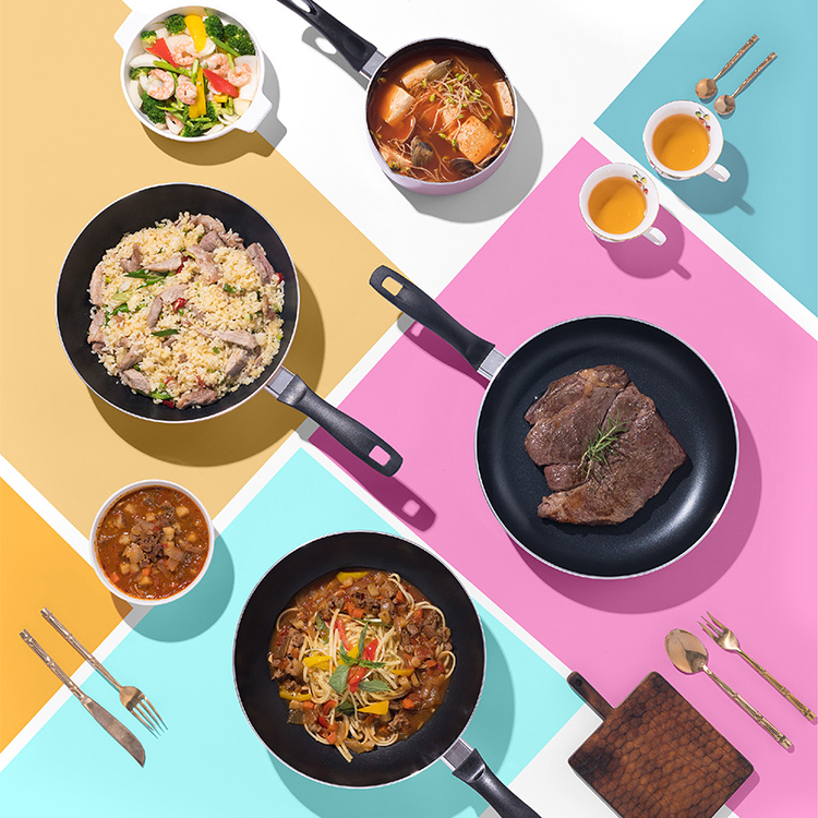 【鍋寶】24cm金鑽不沾炒鍋-蒂芬妮藍-附蓋(NS-8024B),GF2200,【鍋寶】24cm金鑽不沾炒鍋-蒂芬妮藍-附蓋(NS-8024B),生活用品,品牌分類,餐廚用品